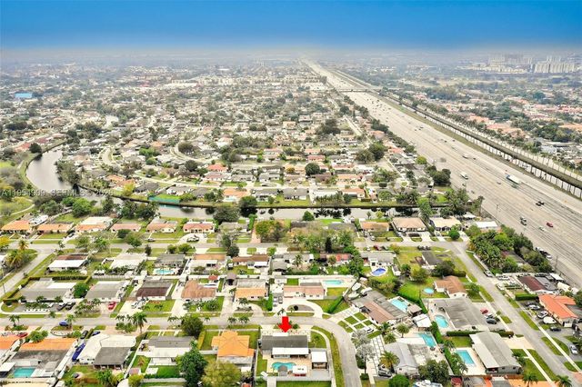 11800 SW 35th Street, Miami, FL 33175