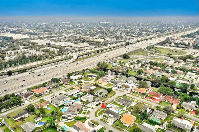 11800 SW 35th Street, Miami, FL 33175