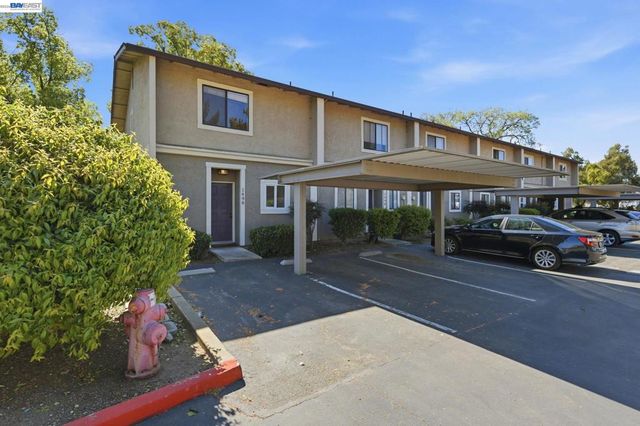 1498 Portola Ave, Livermore, CA 94551