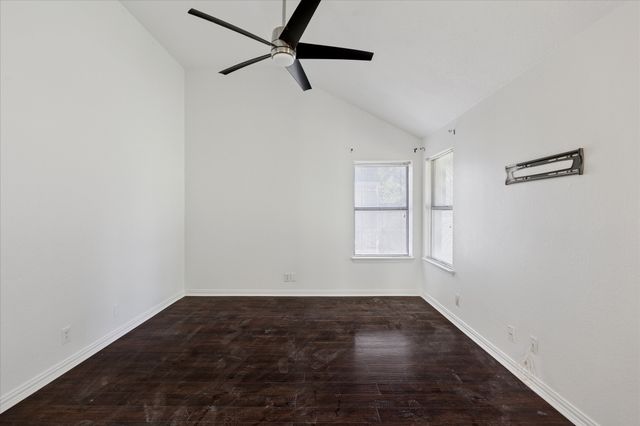 2232 Turf Club Drive, Arlington, TX 76017