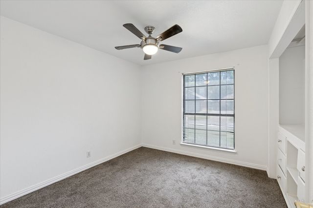 2232 Turf Club Drive, Arlington, TX 76017