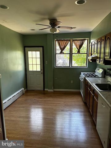 212 BALDWIN ST, Philadelphia, PA 19127