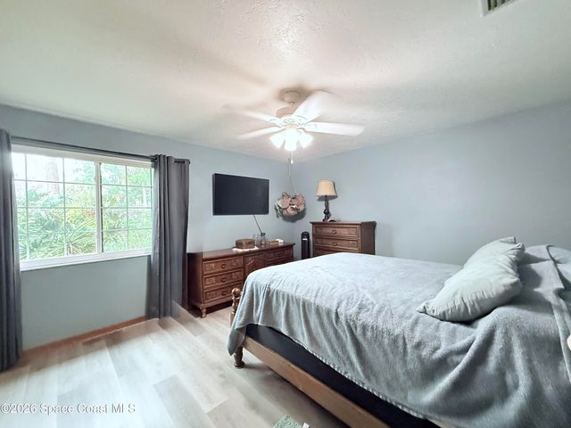 728 Greenwood Manor Circle 19-D, West Melbourne, FL 32904