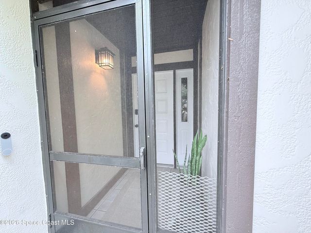 728 Greenwood Manor Circle 19-D, West Melbourne, FL 32904