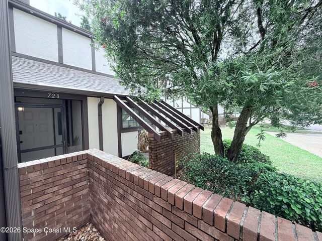 728 Greenwood Manor Circle 19-D, West Melbourne, FL 32904