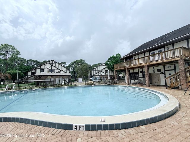 728 Greenwood Manor Circle 19-D, West Melbourne, FL 32904