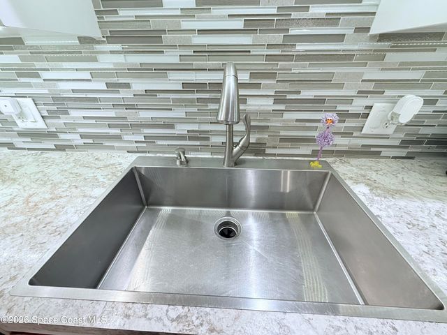 728 Greenwood Manor Circle 19-D, West Melbourne, FL 32904