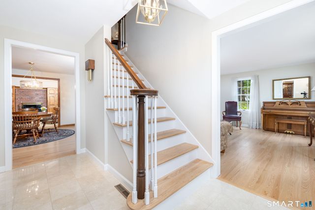160 McIntosh Drive, Bristol, CT 06010