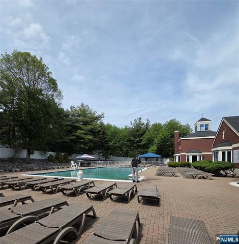 603 Ellery Court 603, Edgewater, NJ 07020