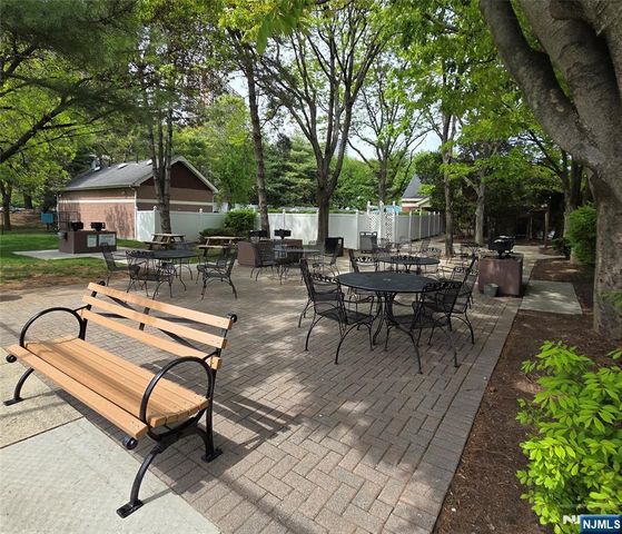 603 Ellery Court 603, Edgewater, NJ 07020