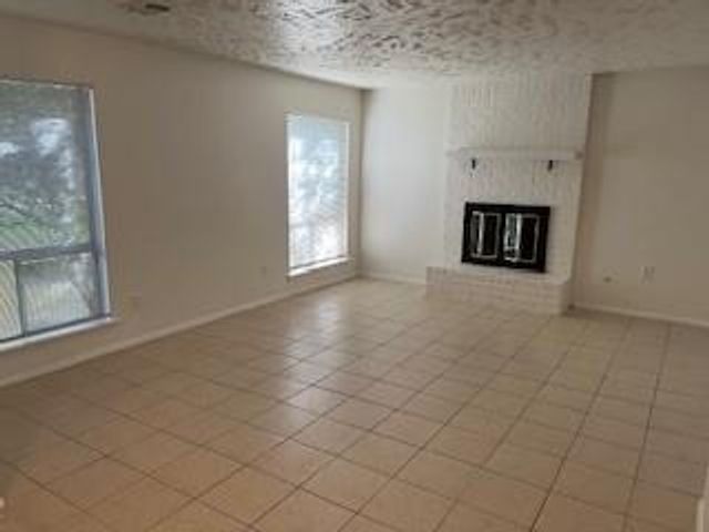 61 S Waxberry Road, The Woodlands, TX 77381