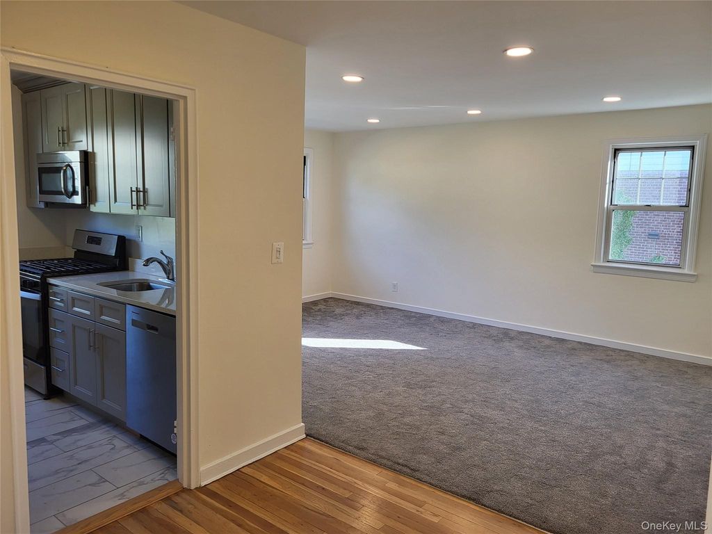 103 Columbus 2B, Harrison, NY 10604 — photo 3