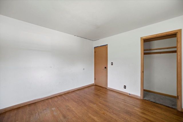 1792 Poplar AVENUE, South Milwaukee, WI 53172