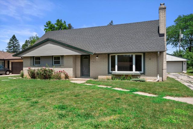 1792 Poplar AVENUE, South Milwaukee, WI 53172