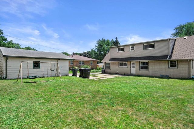 1792 Poplar AVENUE, South Milwaukee, WI 53172