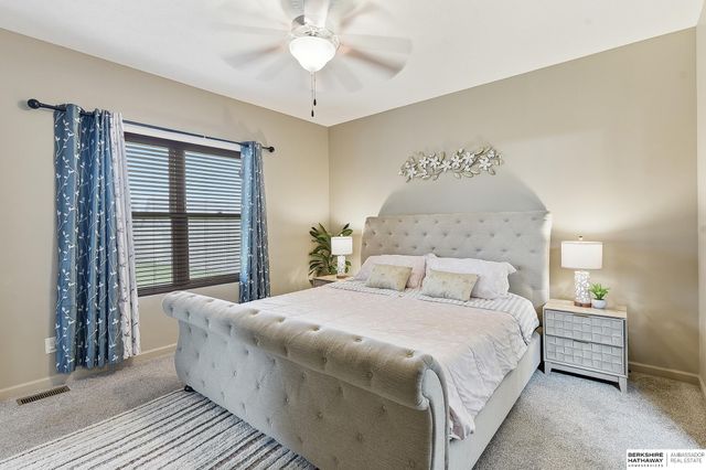 17029 Colleen Lane, Gretna, NE 68028