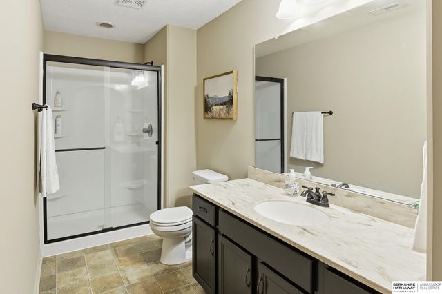 17029 Colleen Lane, Gretna, NE 68028