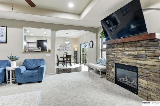17029 Colleen Lane, Gretna, NE 68028