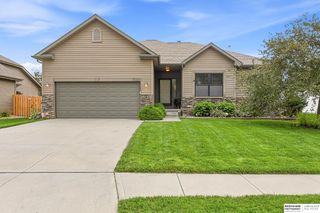 17029 Colleen Lane, Gretna, NE 68028