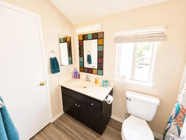 505 Smoketree Gln, Escondido, CA 92026