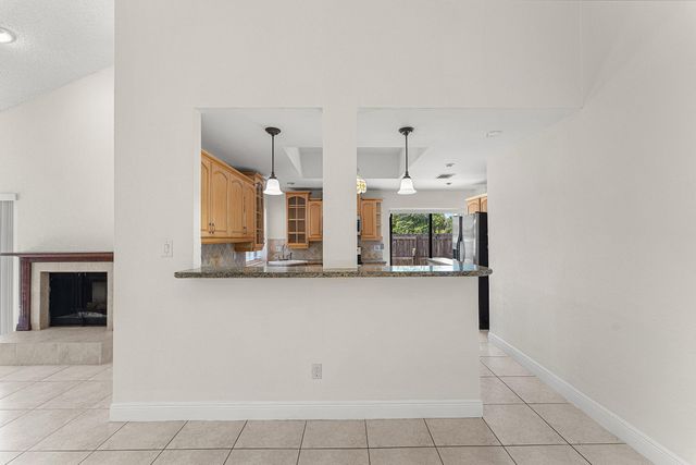 7627 Sierra Drive W, Boca Raton, FL 33433