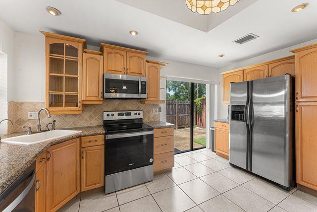 7627 Sierra Drive W, Boca Raton, FL 33433