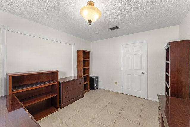 7627 Sierra Drive W, Boca Raton, FL 33433