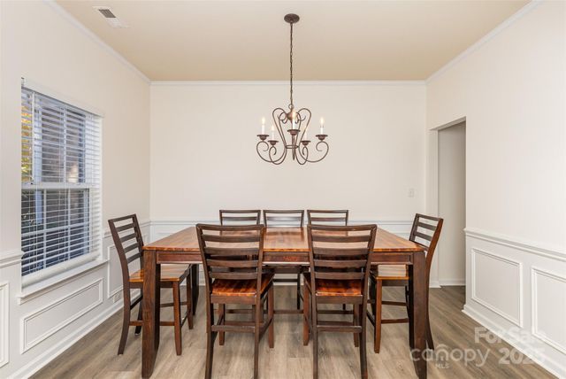 6237 Shelley Avenue, Charlotte, NC 28269