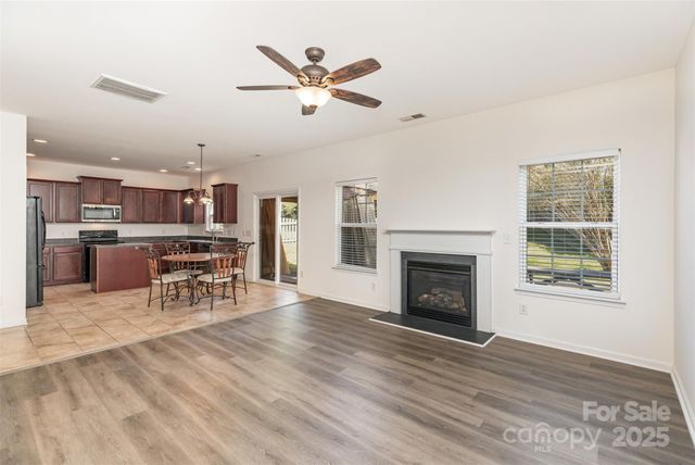 6237 Shelley Avenue, Charlotte, NC 28269