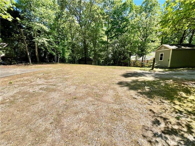 9145 Browns Bridge Road, Gainesville, GA 30506