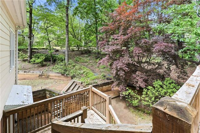 9145 Browns Bridge Road, Gainesville, GA 30506