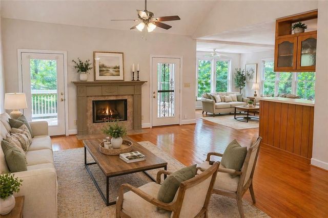 9145 Browns Bridge Road, Gainesville, GA 30506