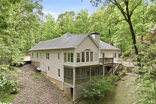 9145 Browns Bridge Road, Gainesville, GA 30506