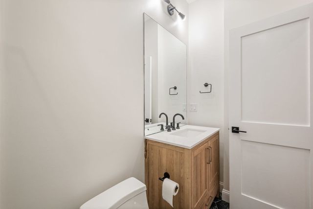 166-168 Salem Street 7, Boston, MA 02113