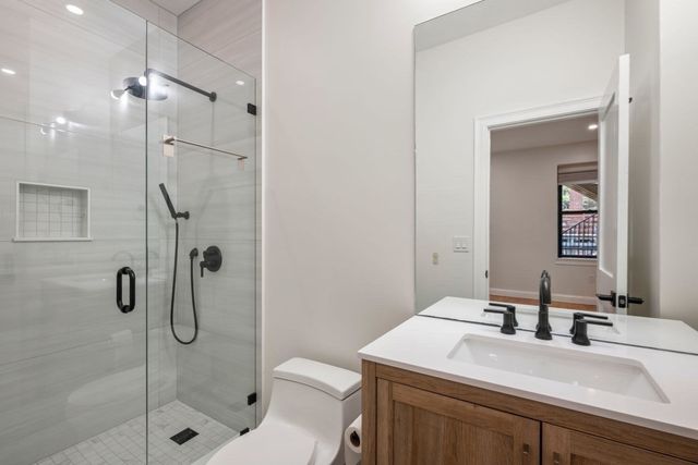 166-168 Salem Street 7, Boston, MA 02113