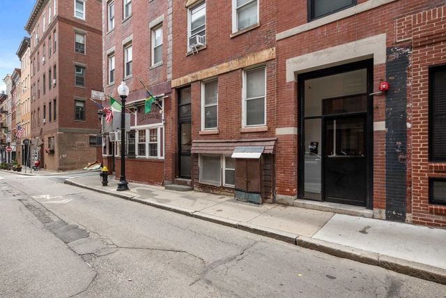 166-168 Salem Street 7, Boston, MA 02113