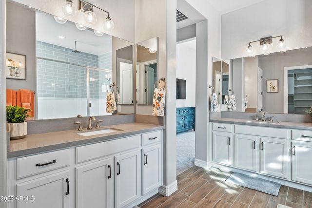 4061 S Emerald Drive, Chandler, AZ 85249