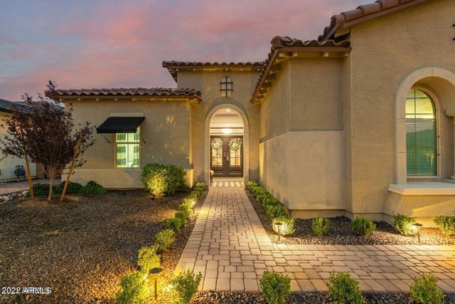 4061 S Emerald Drive, Chandler, AZ 85249