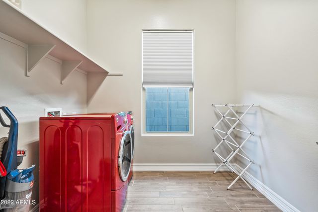4061 S Emerald Drive, Chandler, AZ 85249