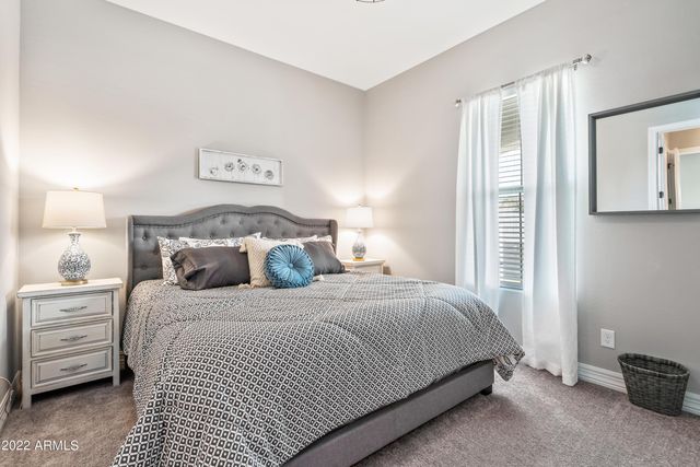 4061 S Emerald Drive, Chandler, AZ 85249