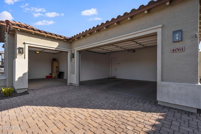 4061 S Emerald Drive, Chandler, AZ 85249