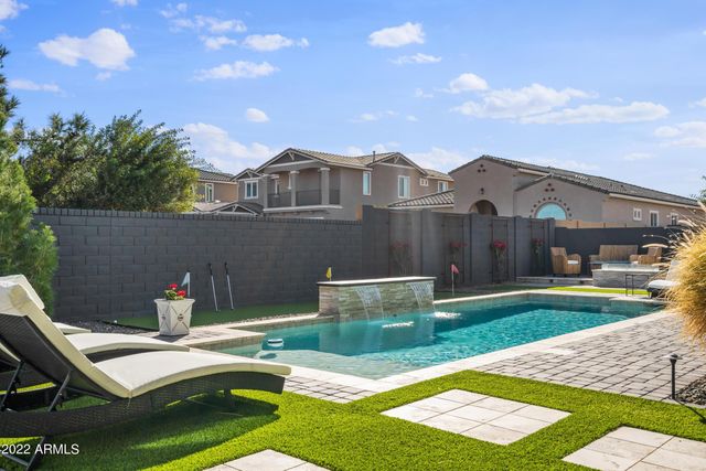 4061 S Emerald Drive, Chandler, AZ 85249