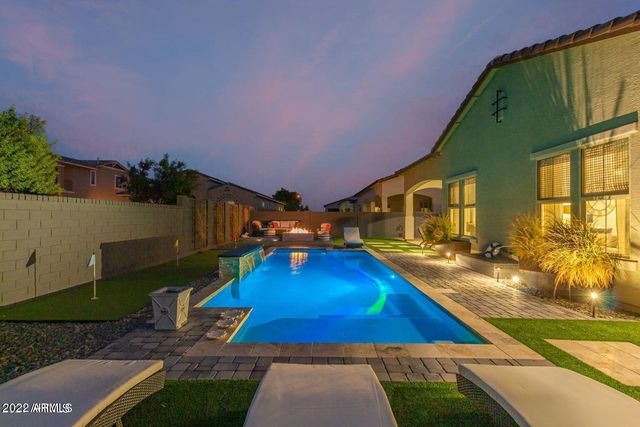 4061 S Emerald Drive, Chandler, AZ 85249