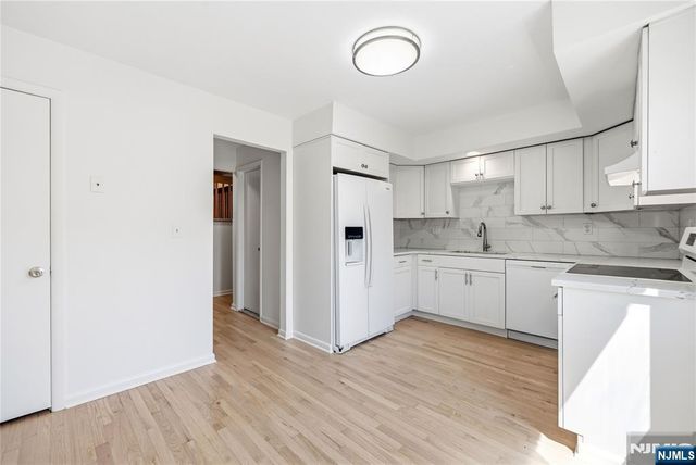 319 Gorge Road C0007, Cliffside Park, NJ 07010
