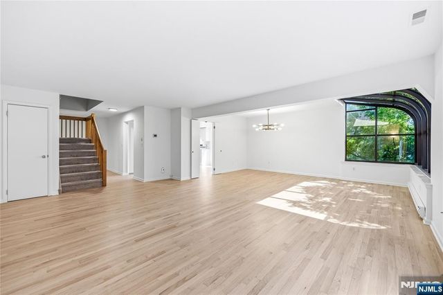 319 Gorge Road C0007, Cliffside Park, NJ 07010