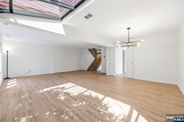 319 Gorge Road C0007, Cliffside Park, NJ 07010