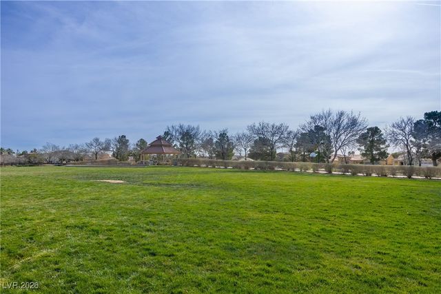 4433 Haven Falls Court, North Las Vegas, NV 89085