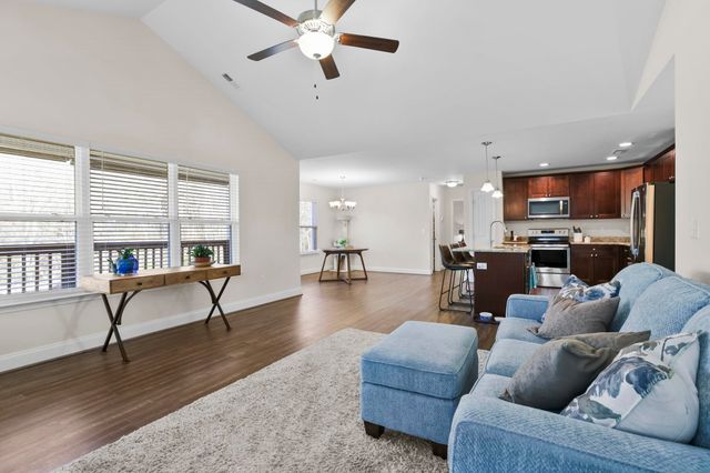 748 Baldwin Orchard Drive, Inman, SC 29349