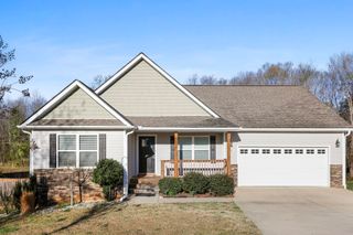 748 Baldwin Orchard Drive, Inman, SC 29349