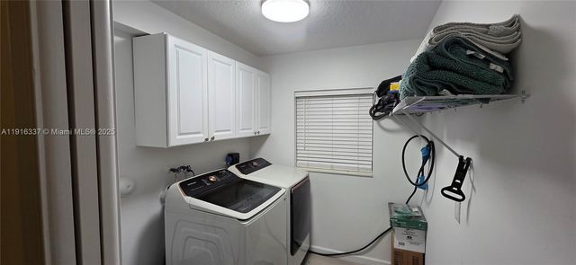 5010 Perignon Way, Coral Springs, FL 33067